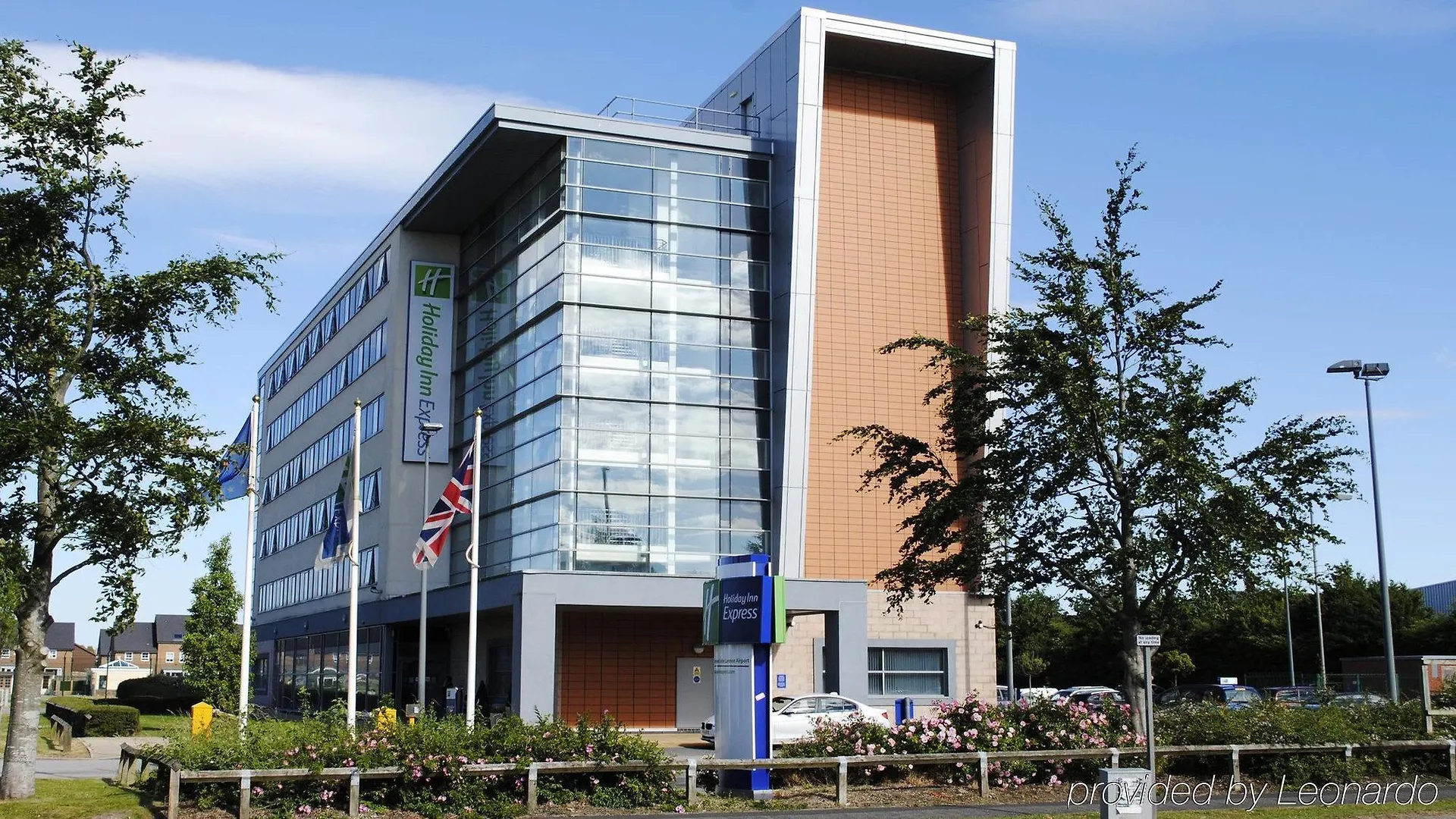 Holiday Inn Express Liverpool John Lennon Airport 3*,  United Kingdom