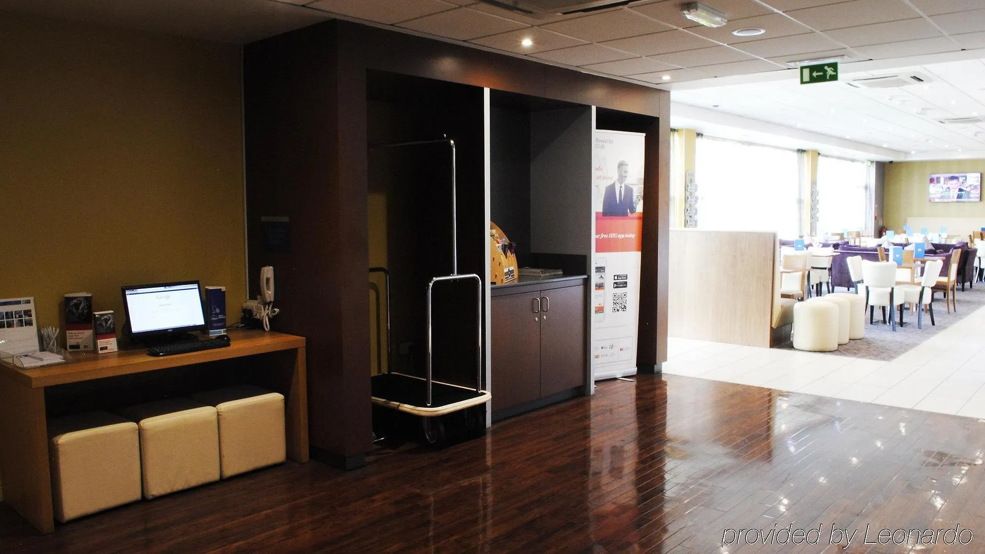 Holiday Inn Express Liverpool John Lennon Airport 3*,  United Kingdom