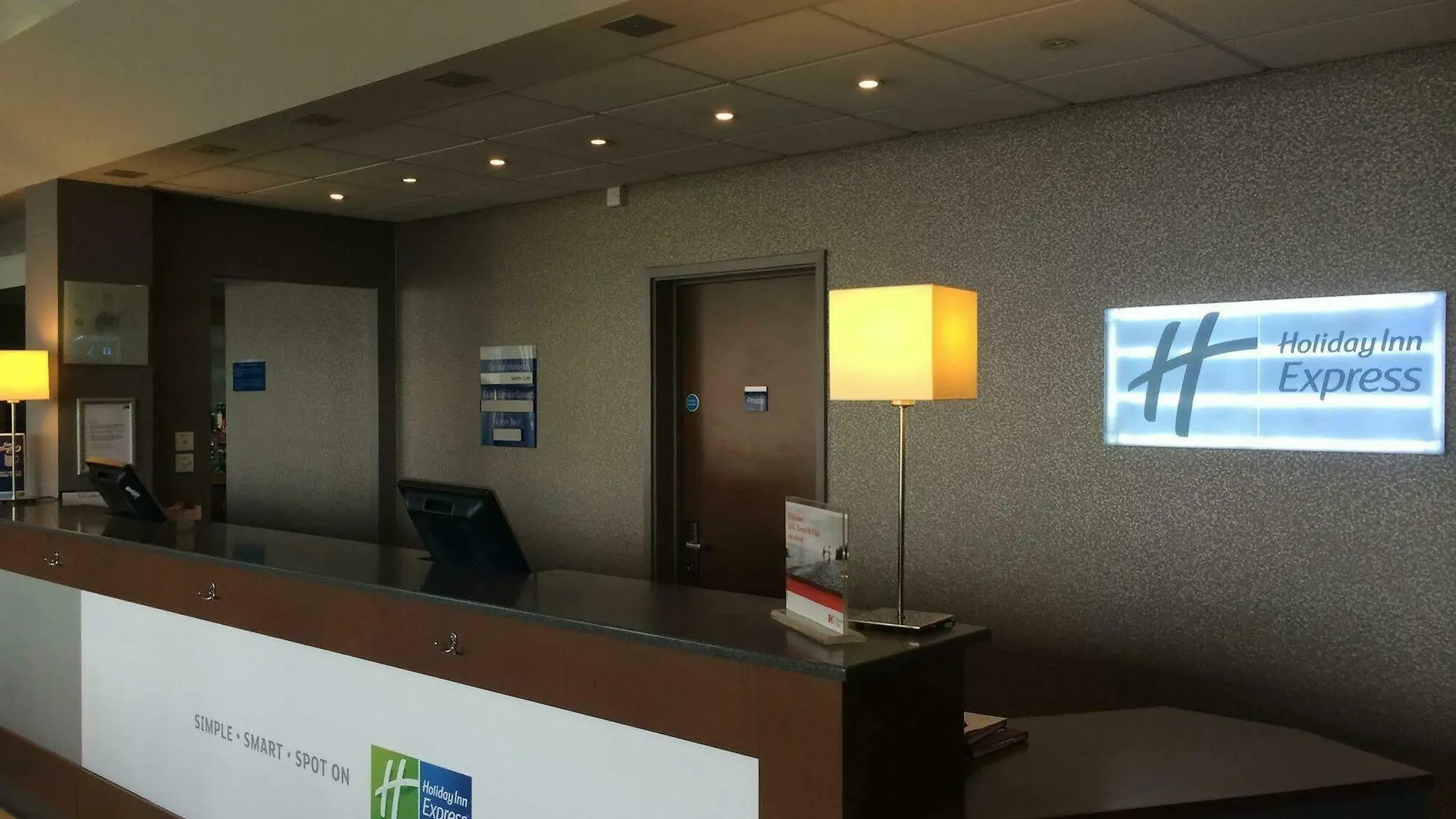 Hotel Holiday Inn Express Liverpool John Lennon Airport