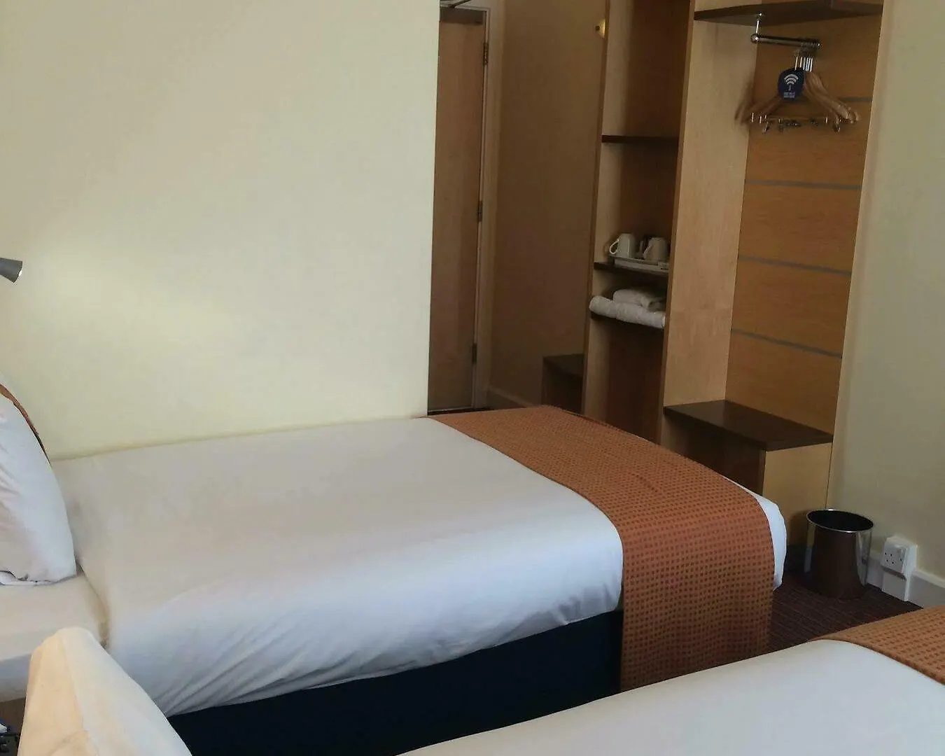 Hotel Holiday Inn Express Liverpool John Lennon Airport