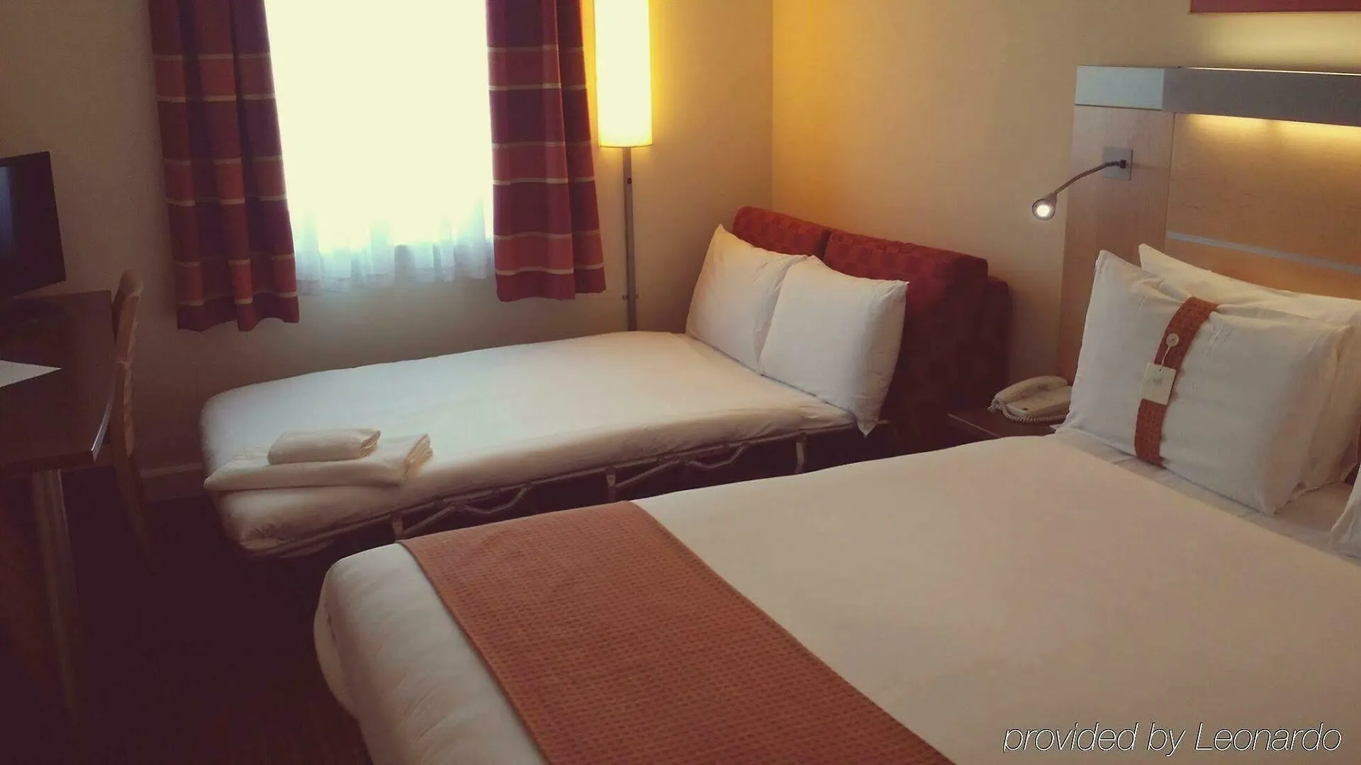 *** Hotel Holiday Inn Express Liverpool John Lennon Airport United Kingdom