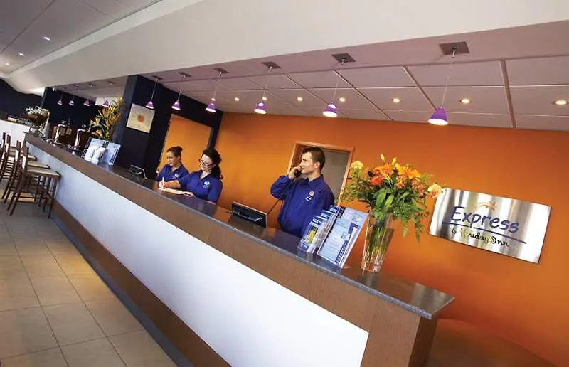 Holiday Inn Express Liverpool John Lennon Airport Hotel